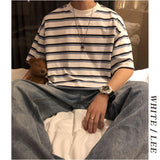 Summer Men T Shirt Striped Fitted Short Sleeve O Neck Japanese Style Streetwear Harajuku Hip Pop Fashion White Couples Male Tee